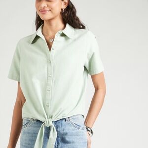 VILA Blouse in Mint Size XS like new